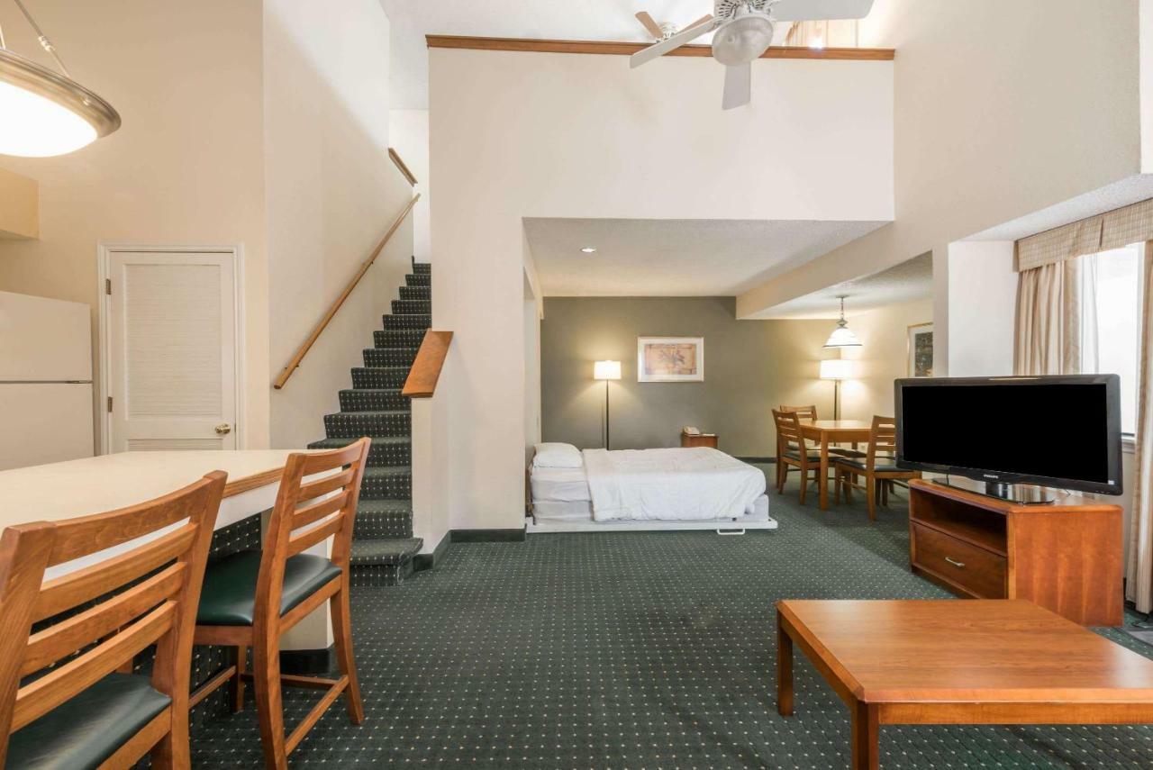 Hawthorn Suites Fort Worth University Εξωτερικό φωτογραφία